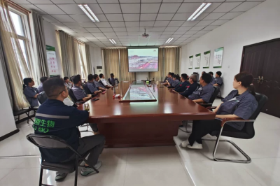 杨凌馥稷组织职工集中收看抗战胜利 80 周年阅兵式